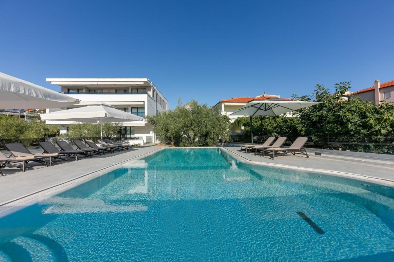 Villa Dora Okrug Gornji Exteriör bild