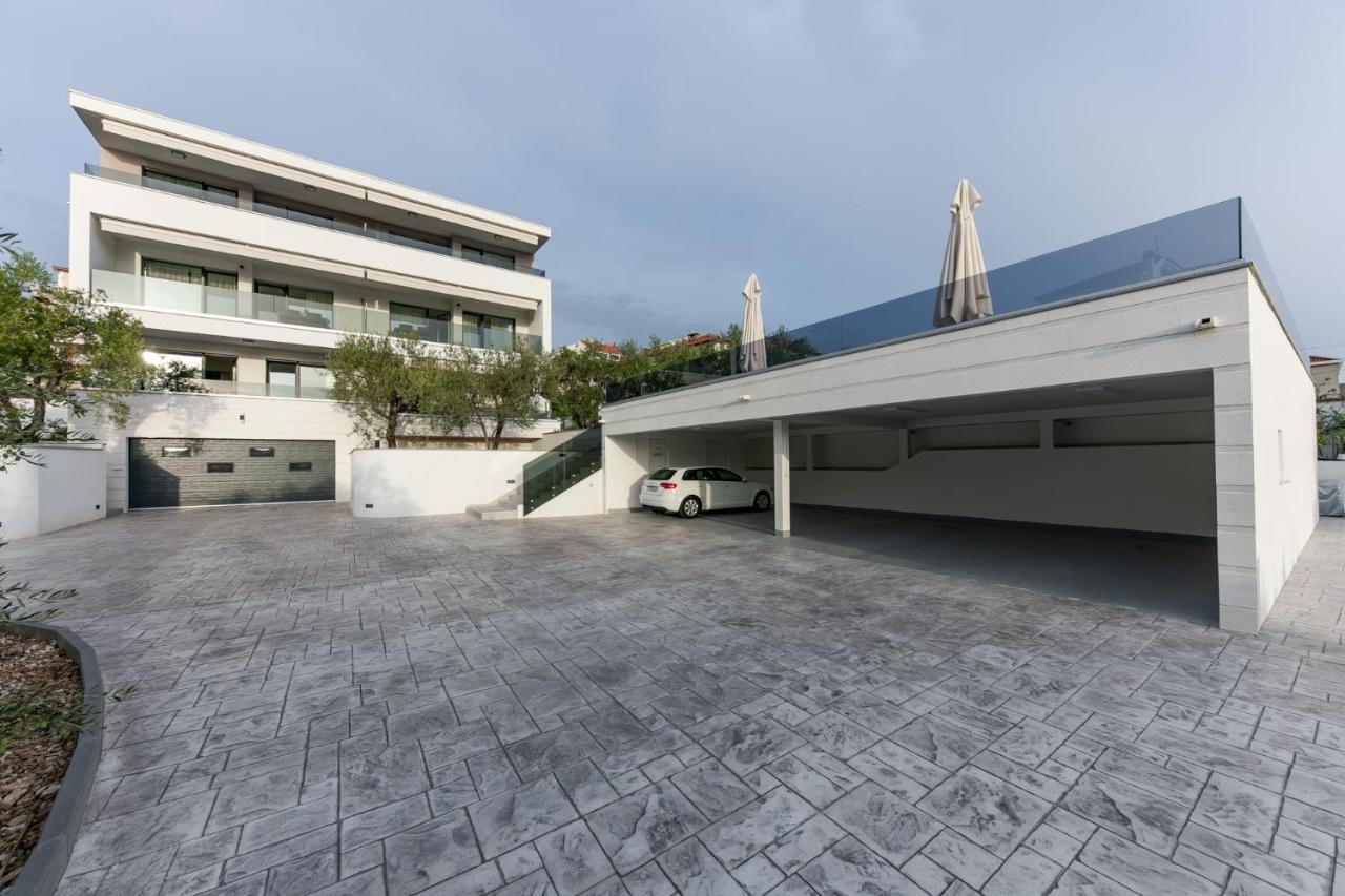 Villa Dora Okrug Gornji Exteriör bild