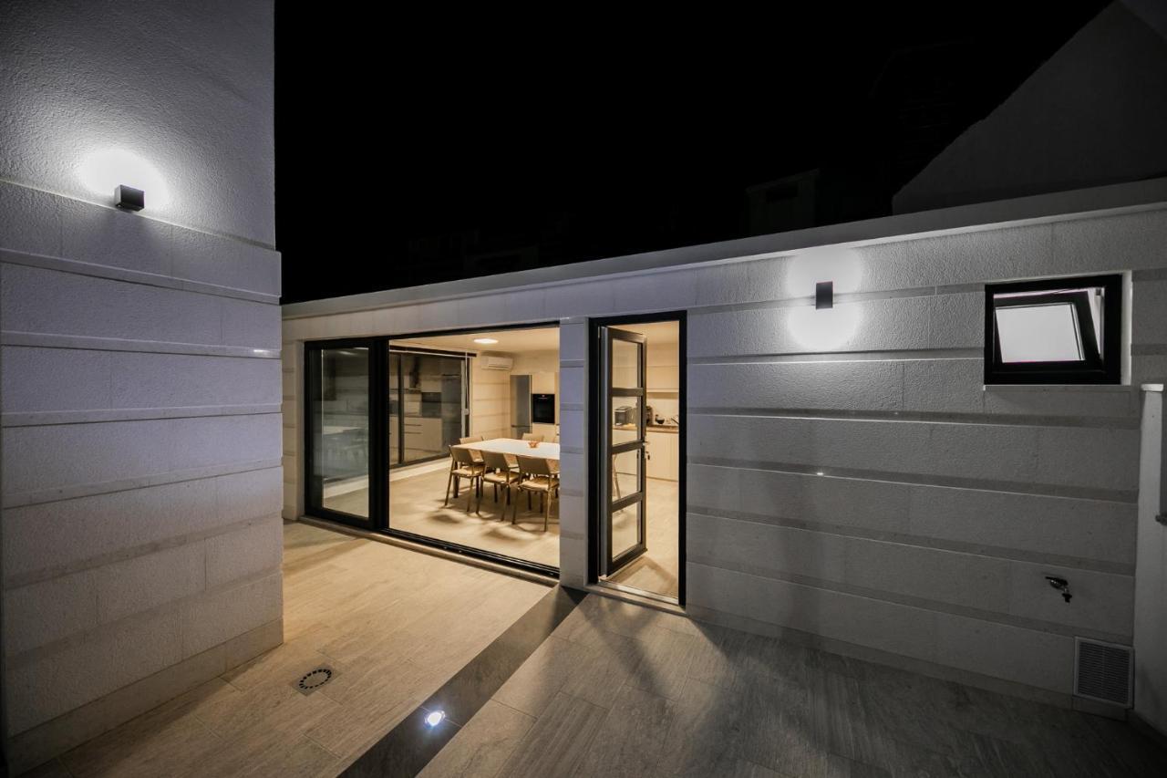 Villa Dora Okrug Gornji Exteriör bild