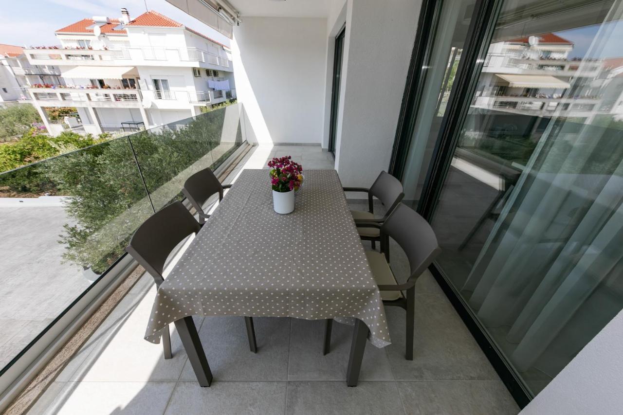 Villa Dora Okrug Gornji Exteriör bild